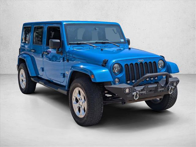 Used 2015 Jeep Wrangler Unlimited Sahara w/ Connectivity Group AWD/4WD image 3