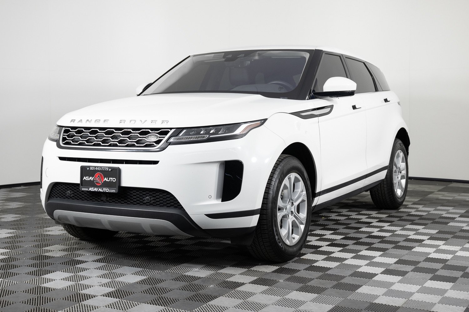 Used 2020 Land Rover Range Rover Evoque S AWD/4WD image 2