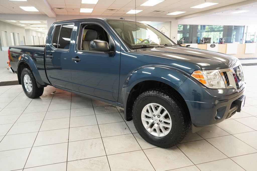Used 2016 Nissan Frontier SV w/ SV Value Truck Package AWD/4WD image 13