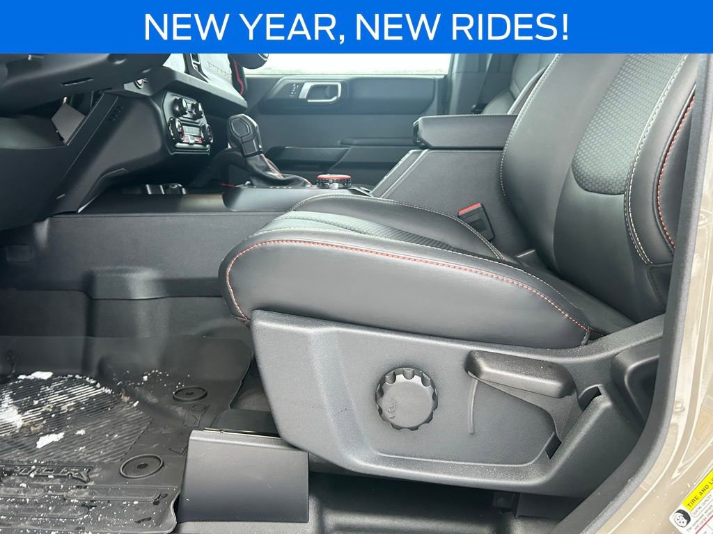 New 2025 Ford Bronco Raptor image 15