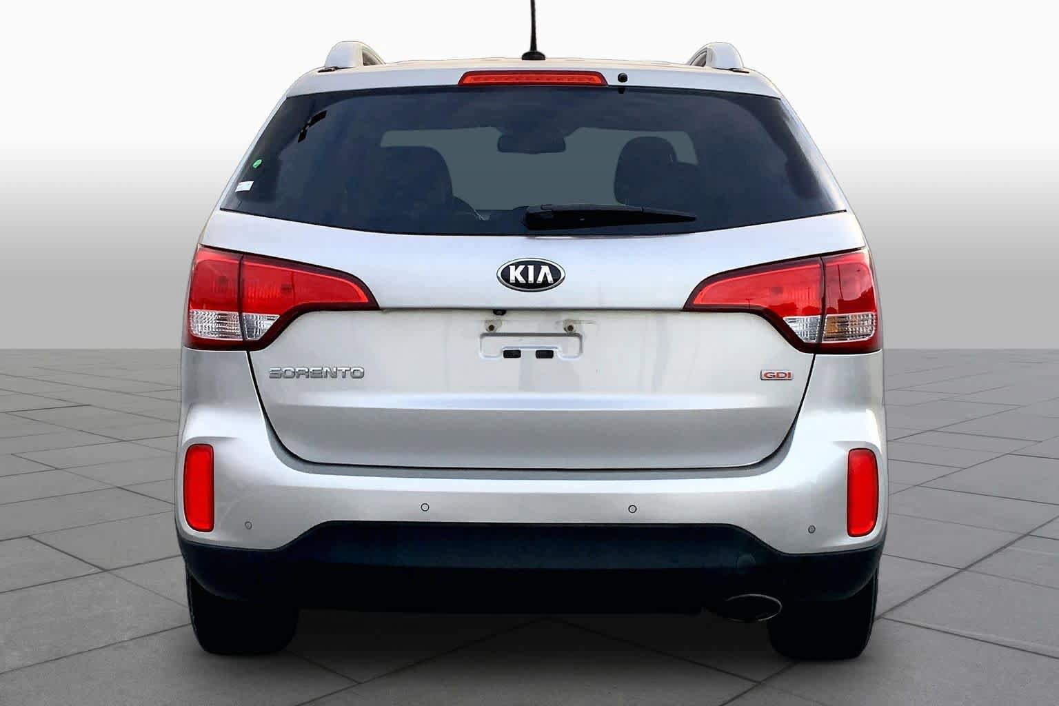 Used 2015 Kia Sorento LX FWD image 5