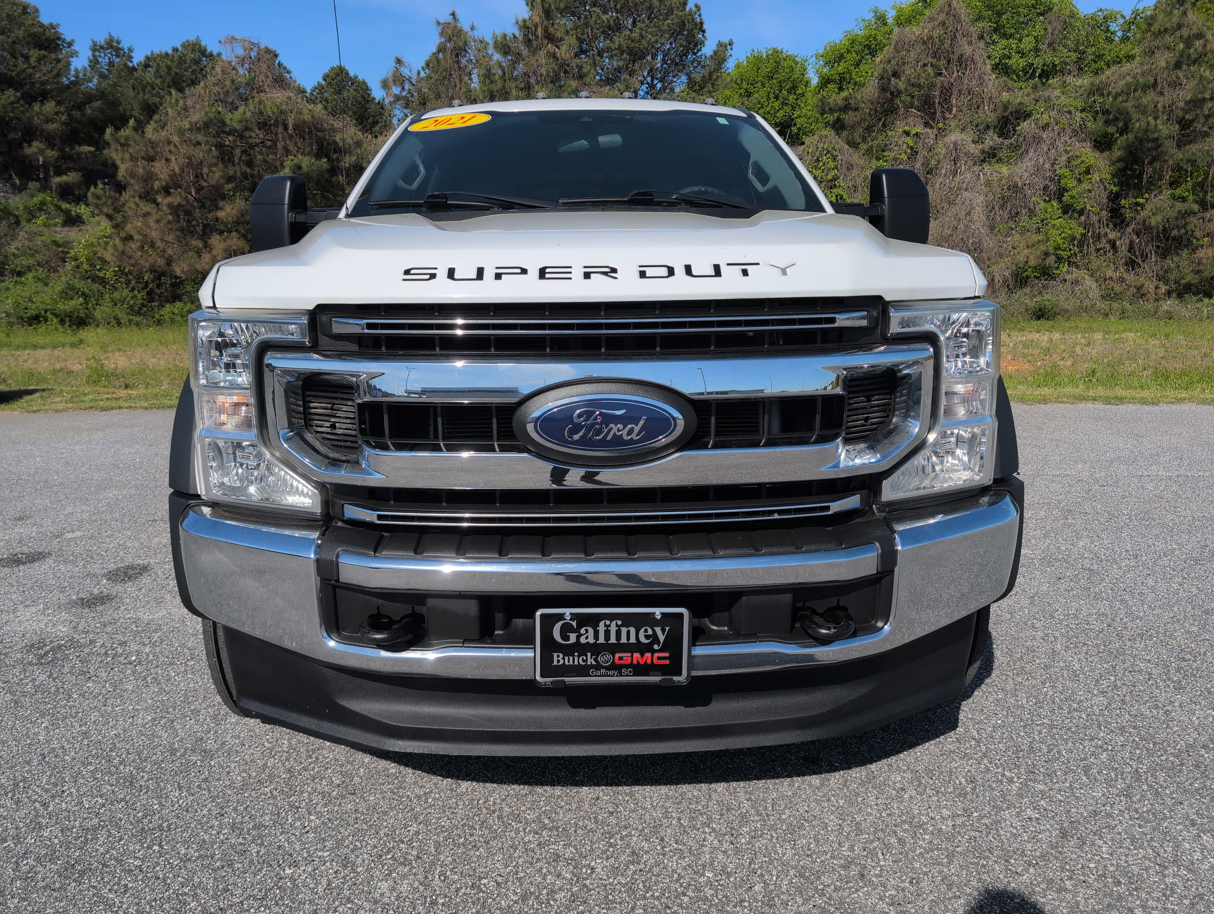 Used 2021 Ford F550 4x4 Crew Cab Super Duty w/ Power Equipment Group image 11