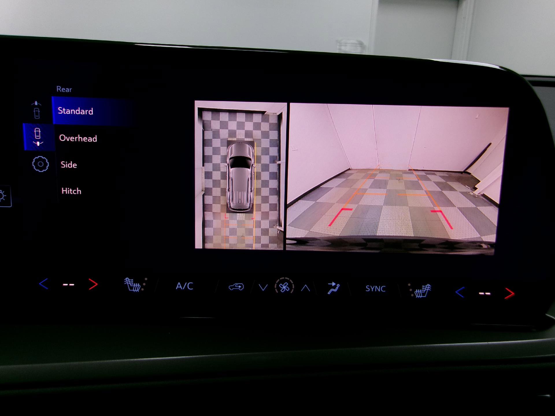 New 2026 Chevrolet Traverse LT w/ Driver Confidence Package image 6