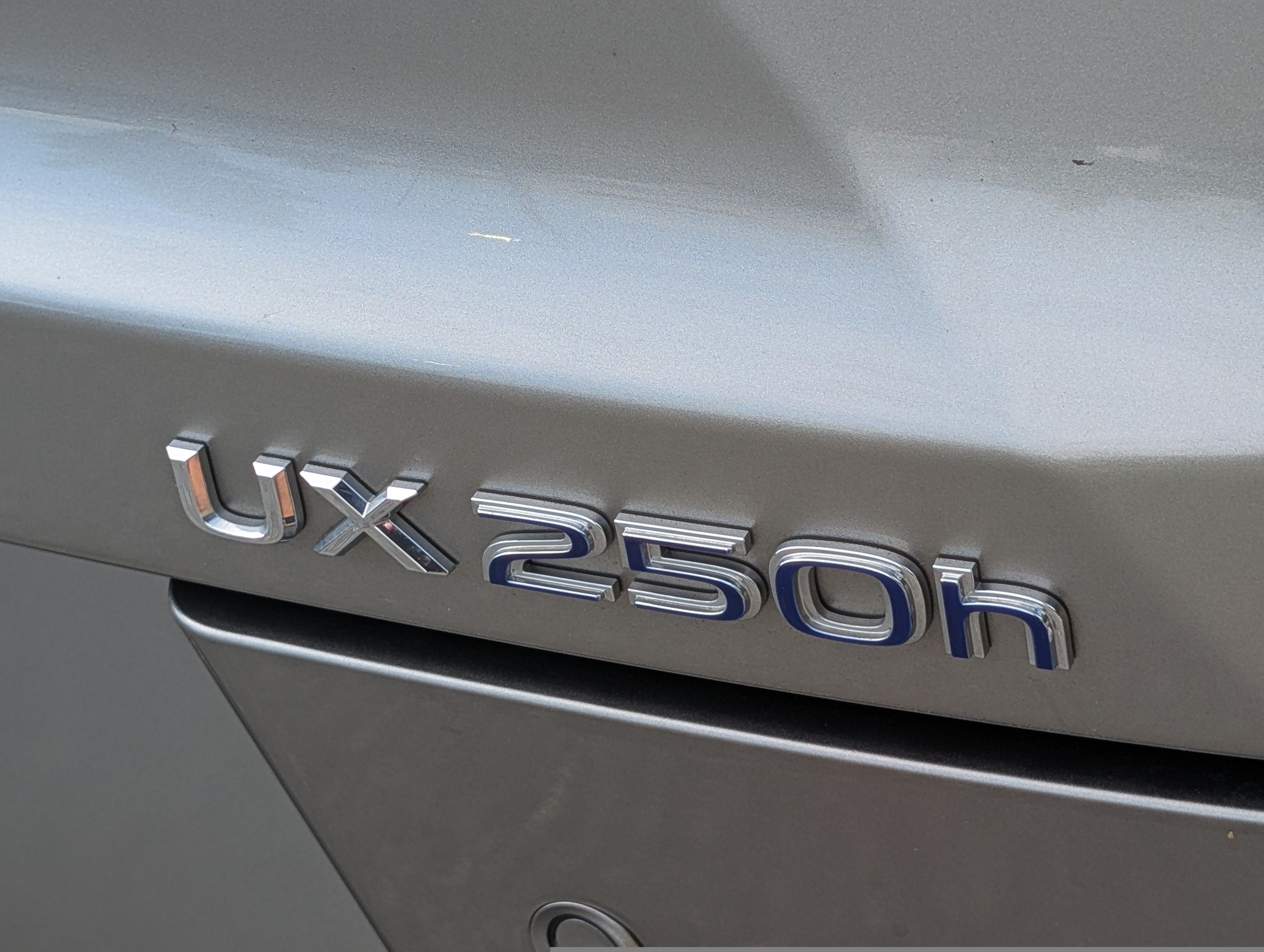 Used 2021 Lexus UX 250h w/ Premium Package AWD/4WD image 7