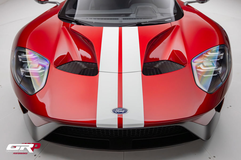 Used 2019 Ford GT RWD image 4