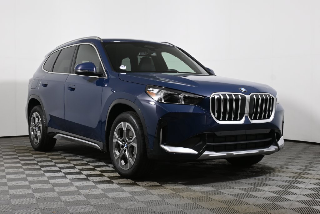 New 2027 BMW X1 xDrive28i AWD/4WD image 9