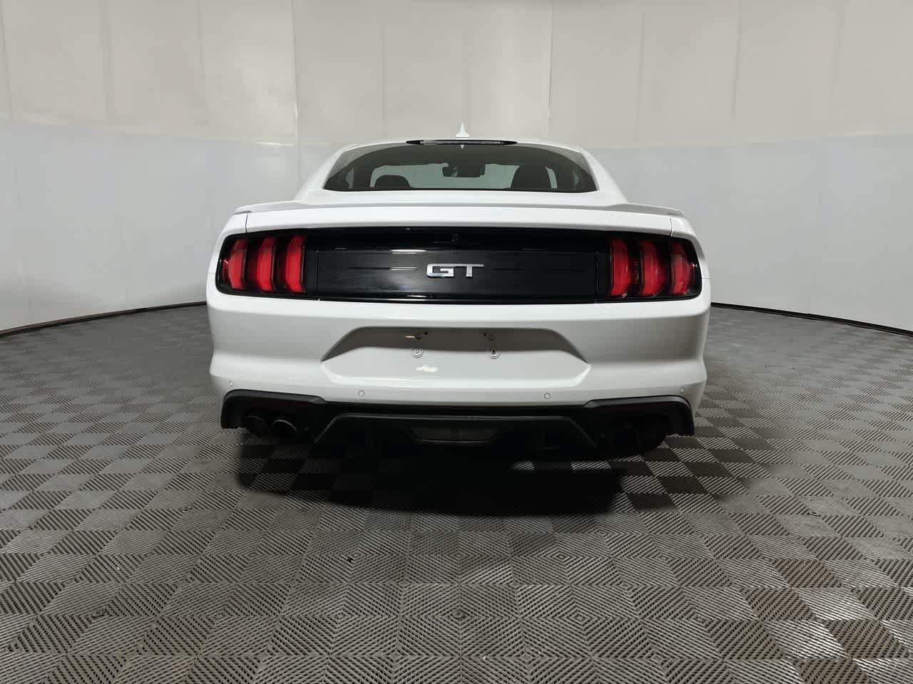 Used 2023 Ford Mustang GT RWD image 7