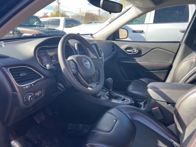 Used 2022 Jeep Cherokee Trailhawk image 23