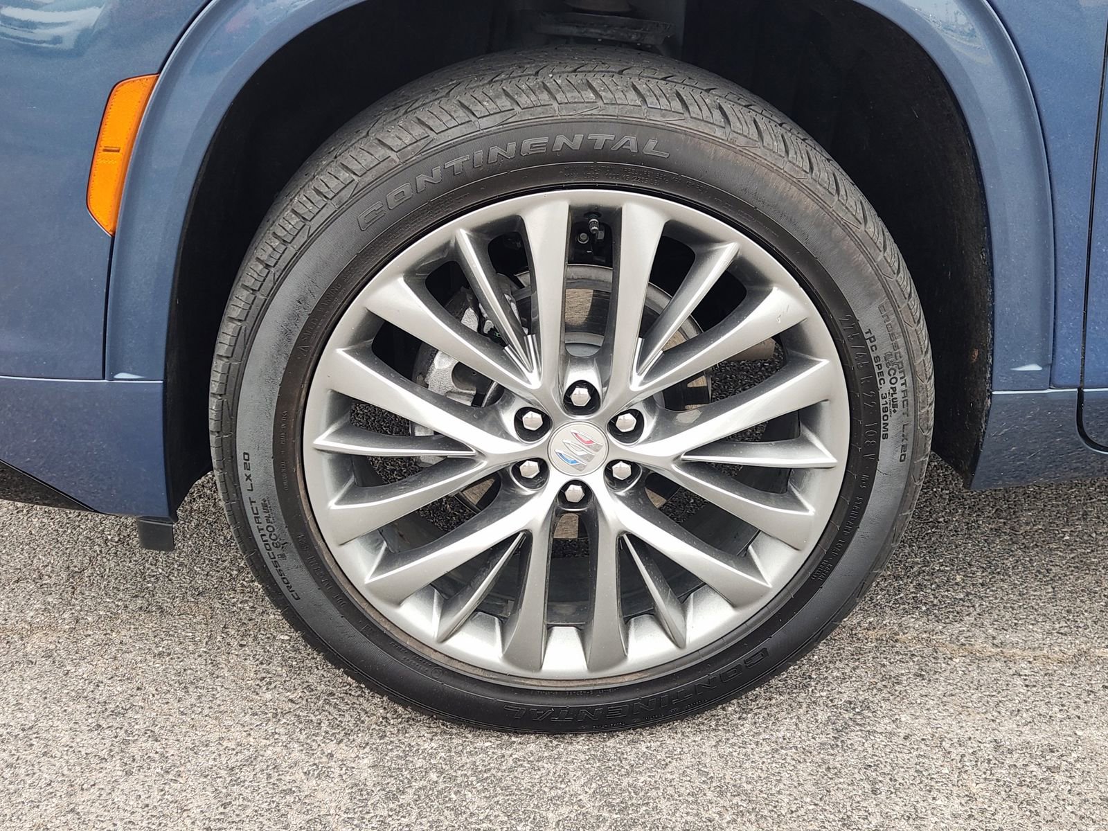 Used 2025 Buick Enclave Avenir w/ Trailering Package, 5000 lbs. image 14