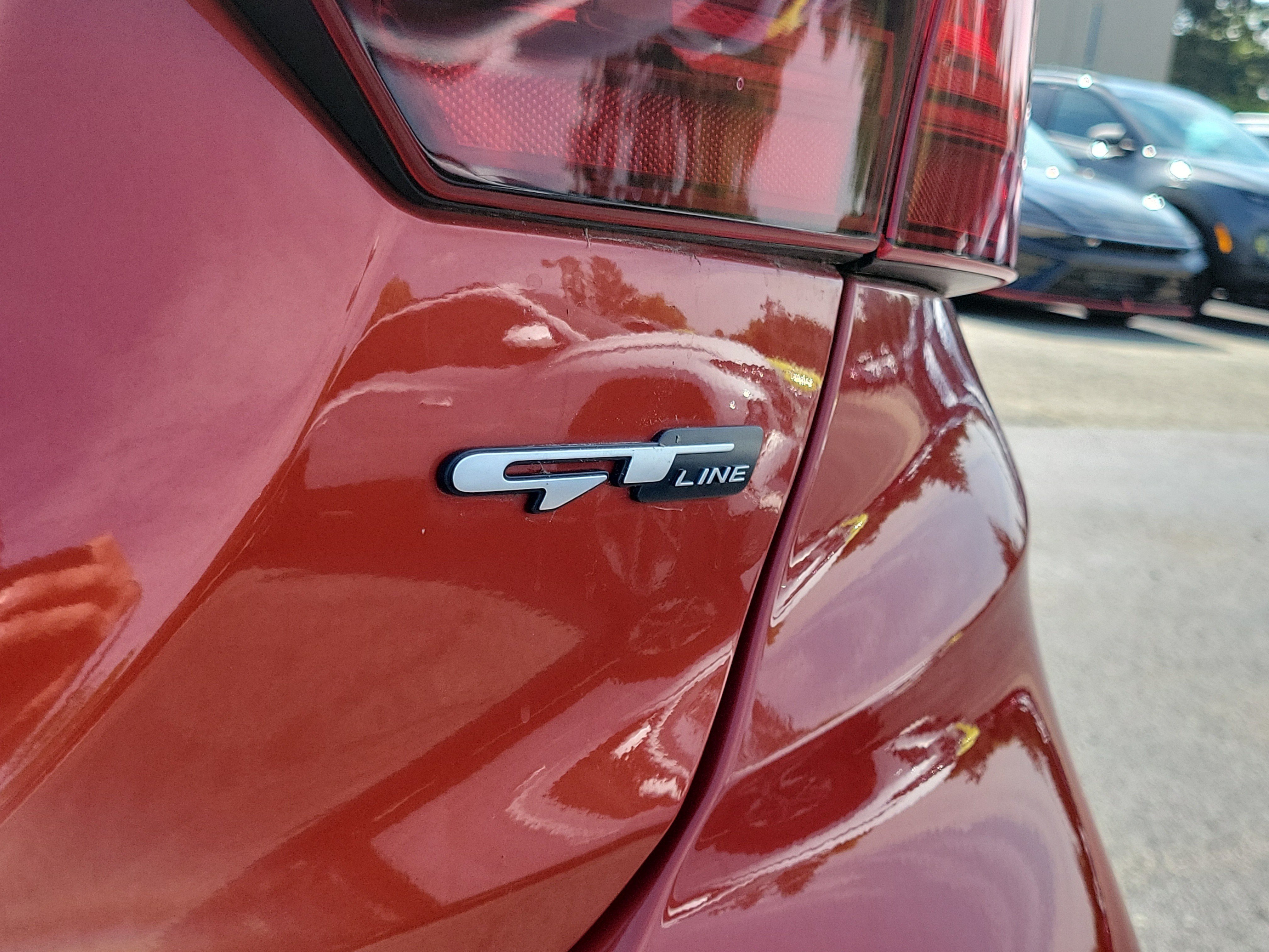 Used 2022 Kia Forte GT-Line w/ GT-Line Premium Package FWD image 7