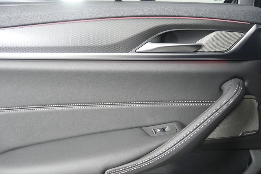 Certified 2023 BMW 540i w/ Executive Package RWD image 13
