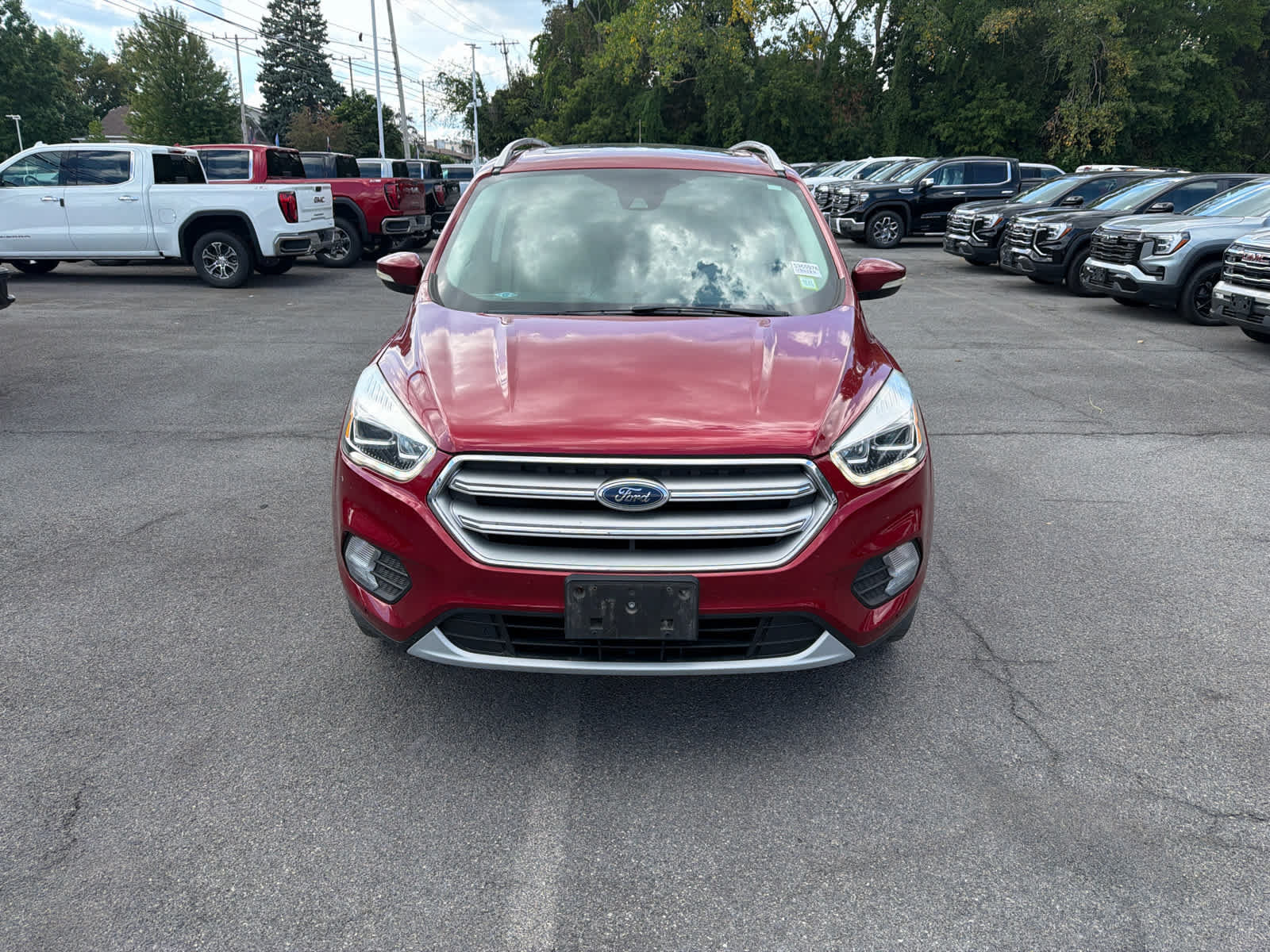 Used 2017 Ford Escape Titanium w/ Equipment Group 301A AWD/4WD image 22