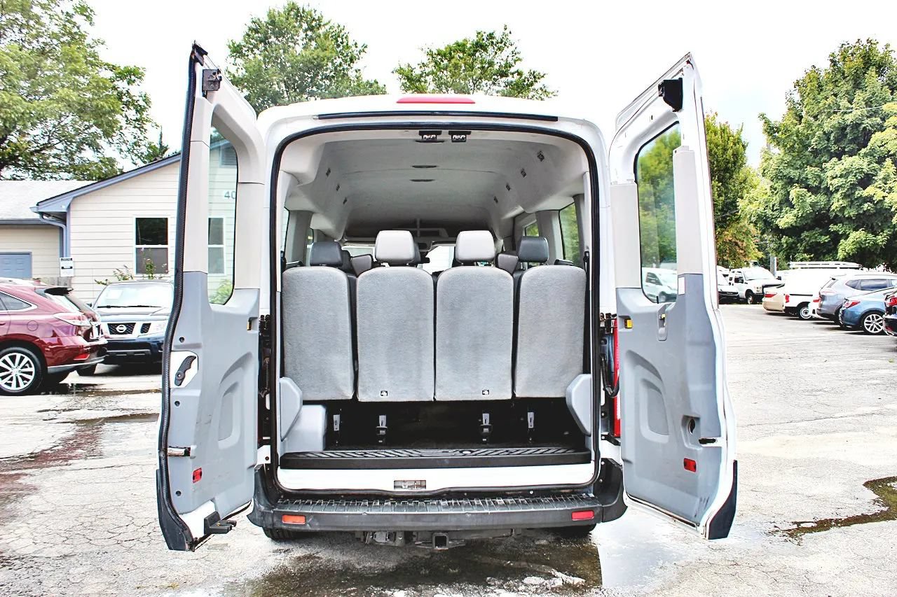 Used 2017 Ford Transit 350 XL RWD image 27