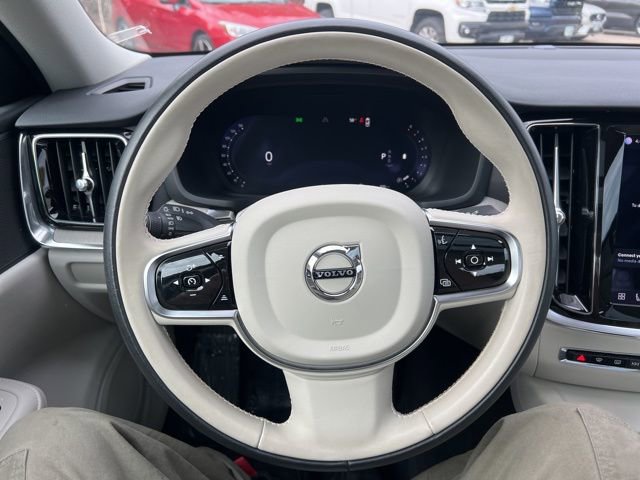 Certified 2024 Volvo S60 B5 Plus AWD/4WD image 31