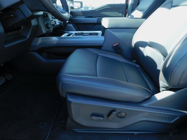 New 2025 Ford F350 Lariat w/ Lariat Ultimate Package image 24