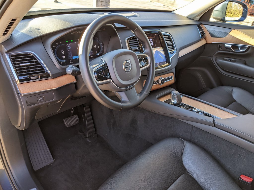 Certified 2023 Volvo XC90 B6 Plus w/ Protection Package image 8