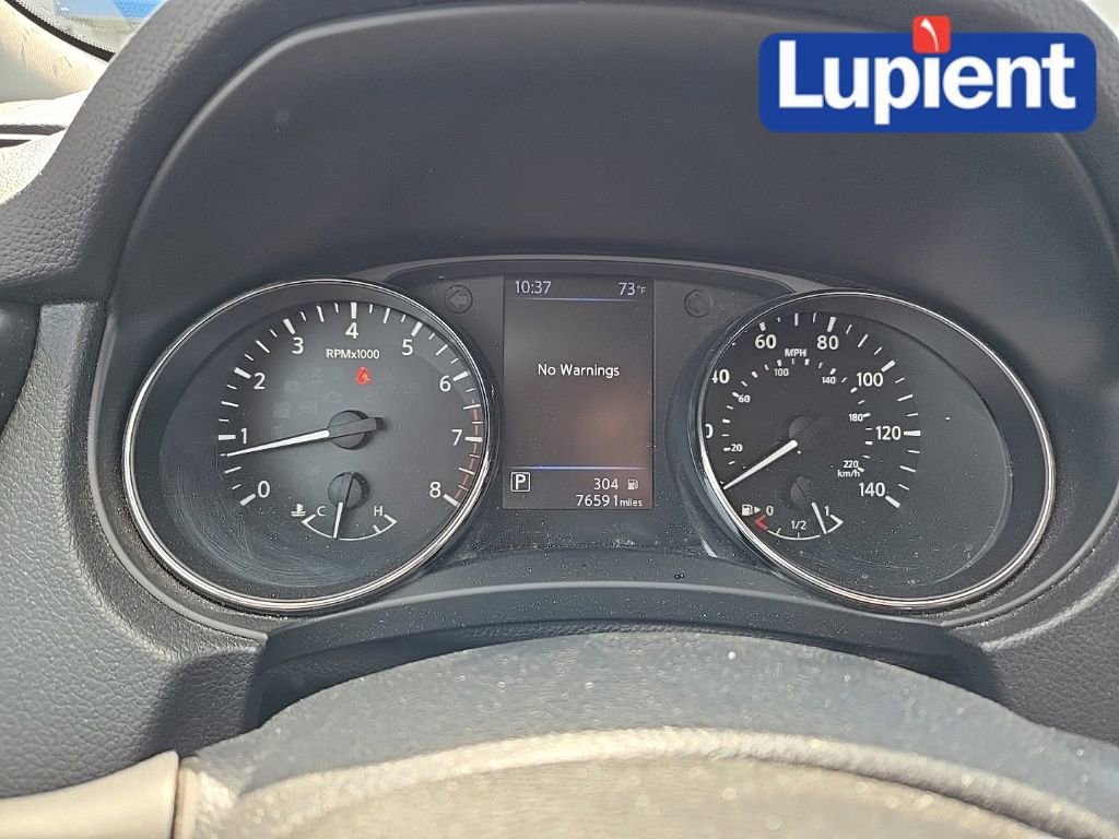 Used 2020 Nissan Rogue SV FWD image 18