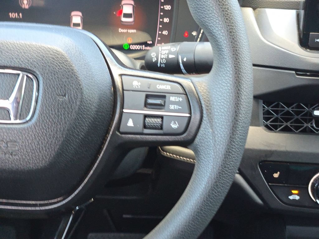 Used 2025 Honda Accord SE image 24