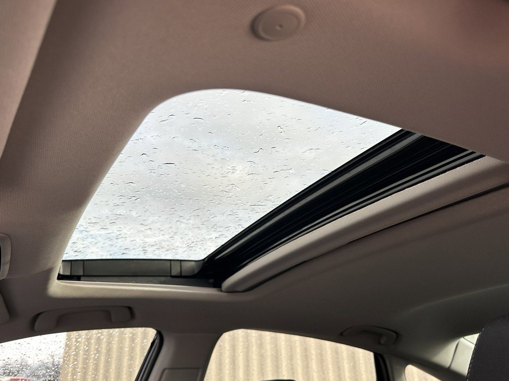 Used 2023 Honda Accord EX image 4