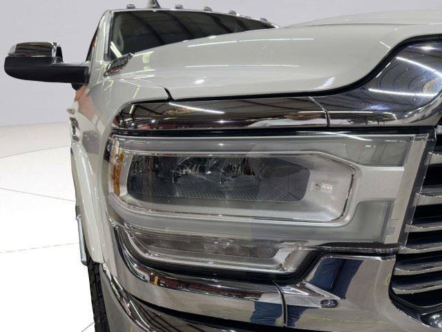 Used 2020 RAM 2500 Laramie AWD/4WD image 17