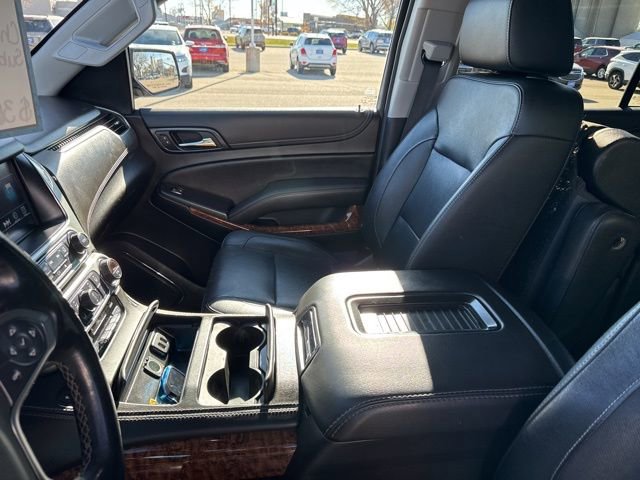 Used 2020 Chevrolet Suburban Premier AWD/4WD image 27