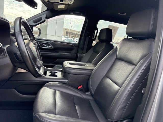 Used 2023 Chevrolet Suburban LT image 27