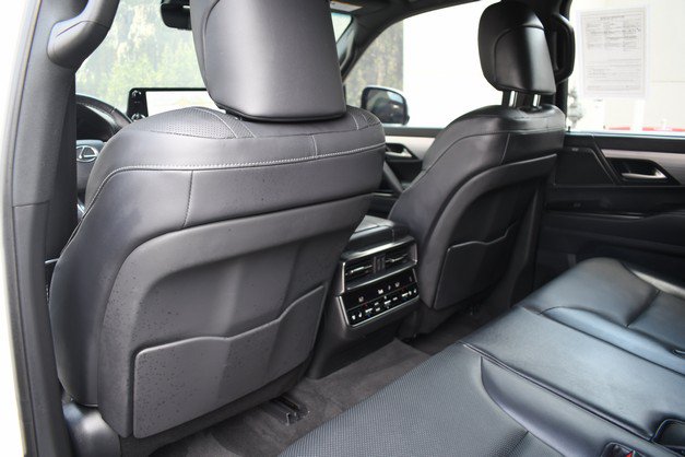 Used 2024 Lexus LX 600 F Sport AWD/4WD image 22