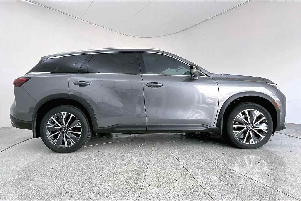 New 2027 INFINITI QX60 Luxe w/ Cargo Package FWD image 8