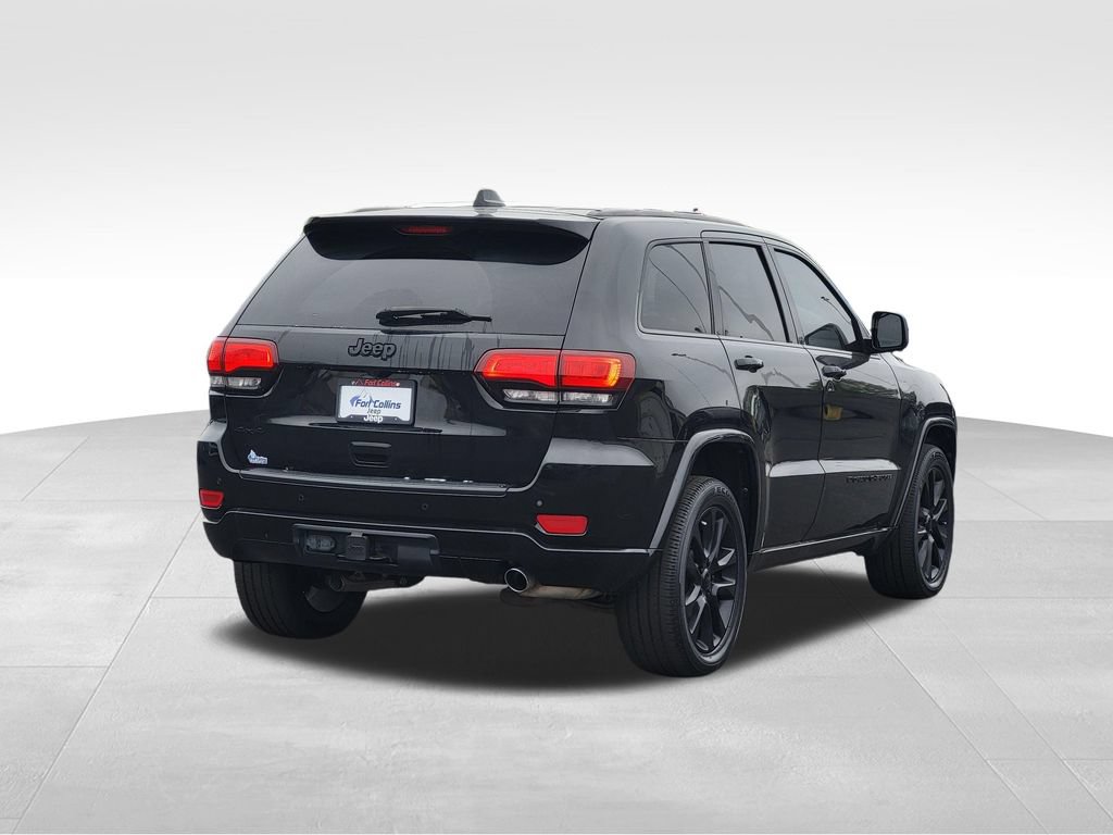 Used 2022 Jeep Grand Cherokee Laredo X AWD/4WD image 8