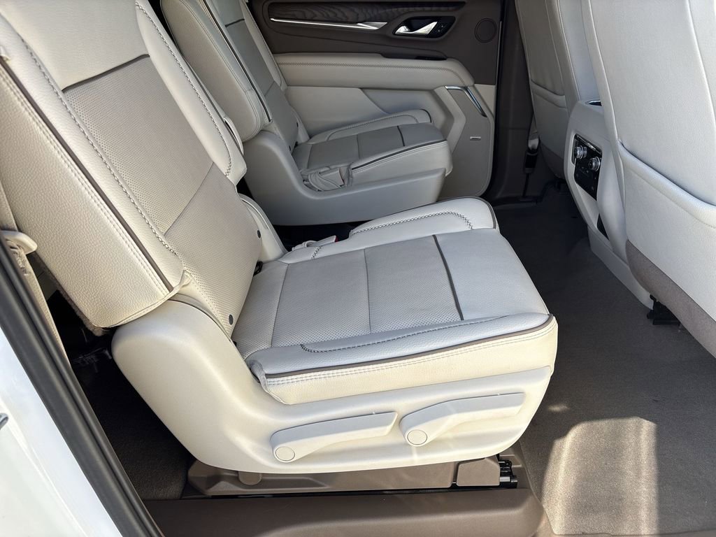 Used 2023 GMC Yukon XL Denali w/ Max Trailering Package image 28