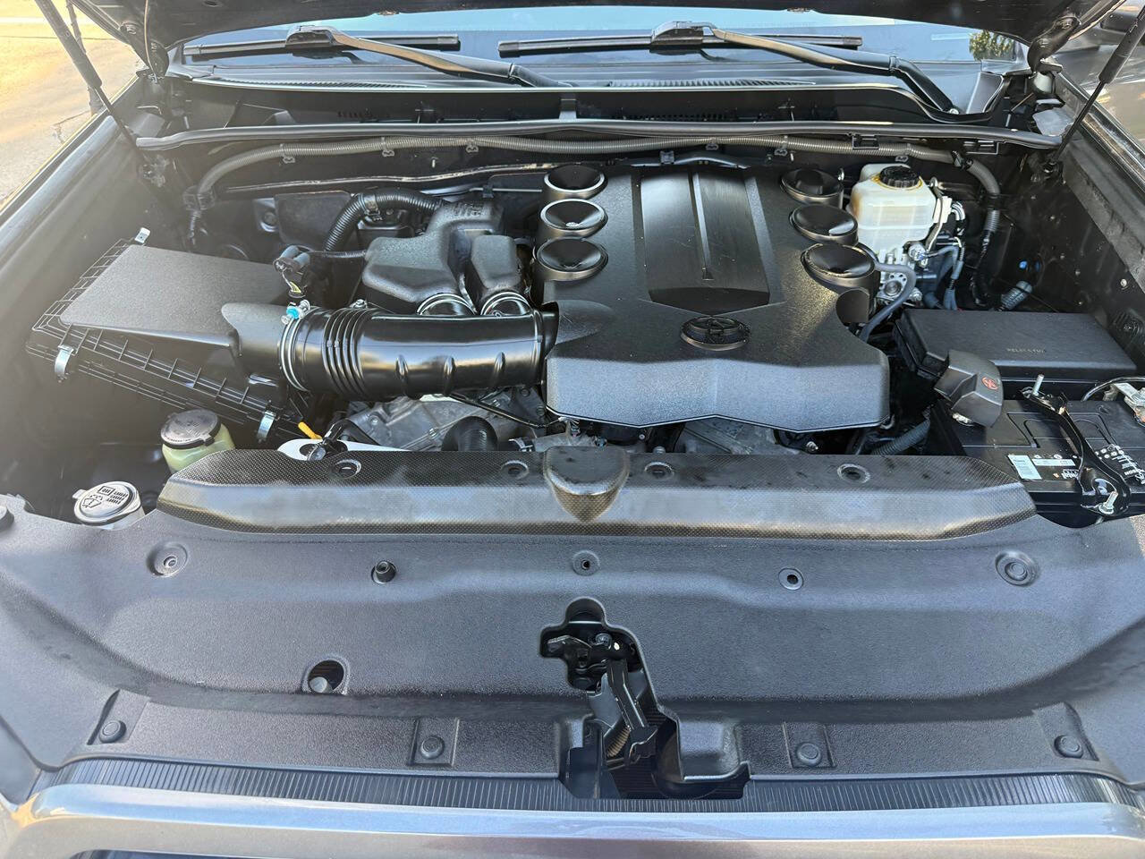 Used 2011 Toyota 4Runner SR5 RWD image 31