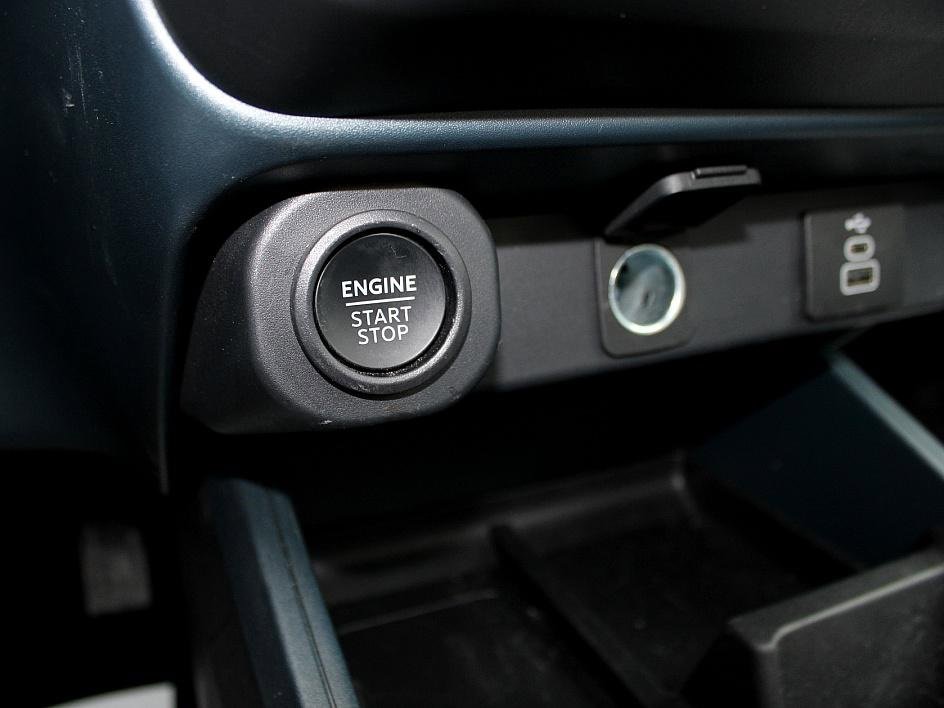 Used 2025 Ford Maverick Lobo image 16