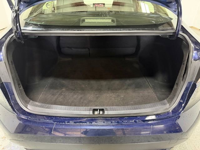 Used 2020 Toyota Corolla LE FWD image 10