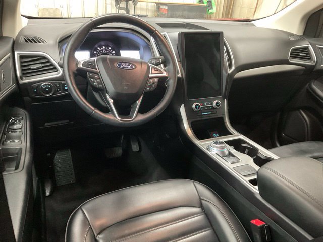 Used 2023 Ford Edge SEL w/ Convenience Package AWD/4WD image 10