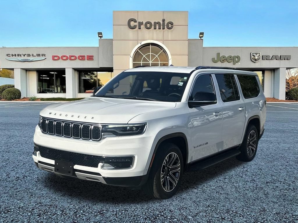 Used 2024 Jeep Wagoneer L Series II RWD image 7
