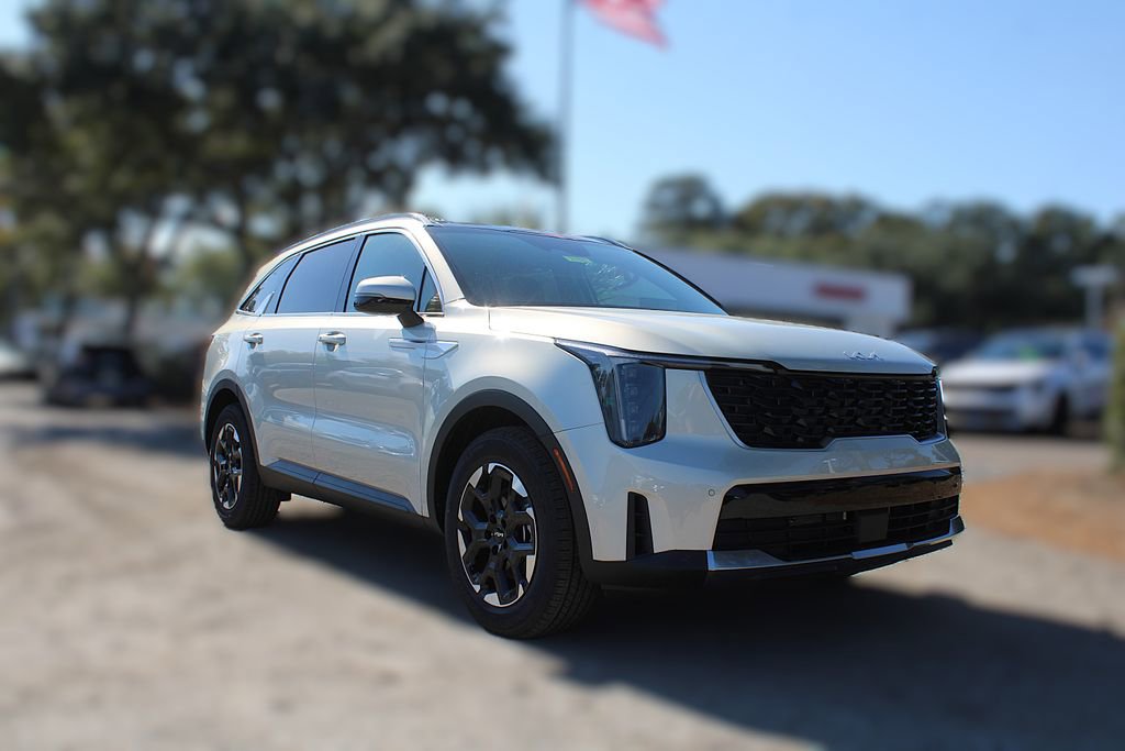 New 2026 Kia Sorento S image 3