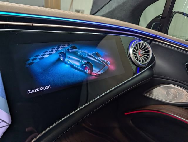 Used 2022 Mercedes-Benz EQS AMG 4MATIC image 31