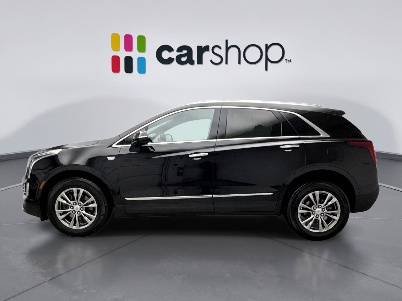 Used 2022 Cadillac XT5 Premium Luxury w/ LPO, Floor Liner Package image 2