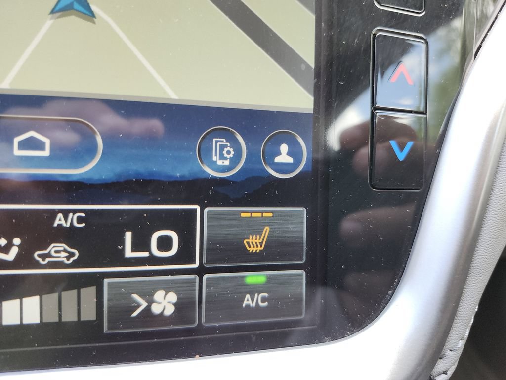 Used 2025 Subaru Outback Premium AWD/4WD image 24