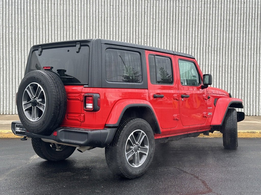 Used 2023 Jeep Wrangler Sahara image 5