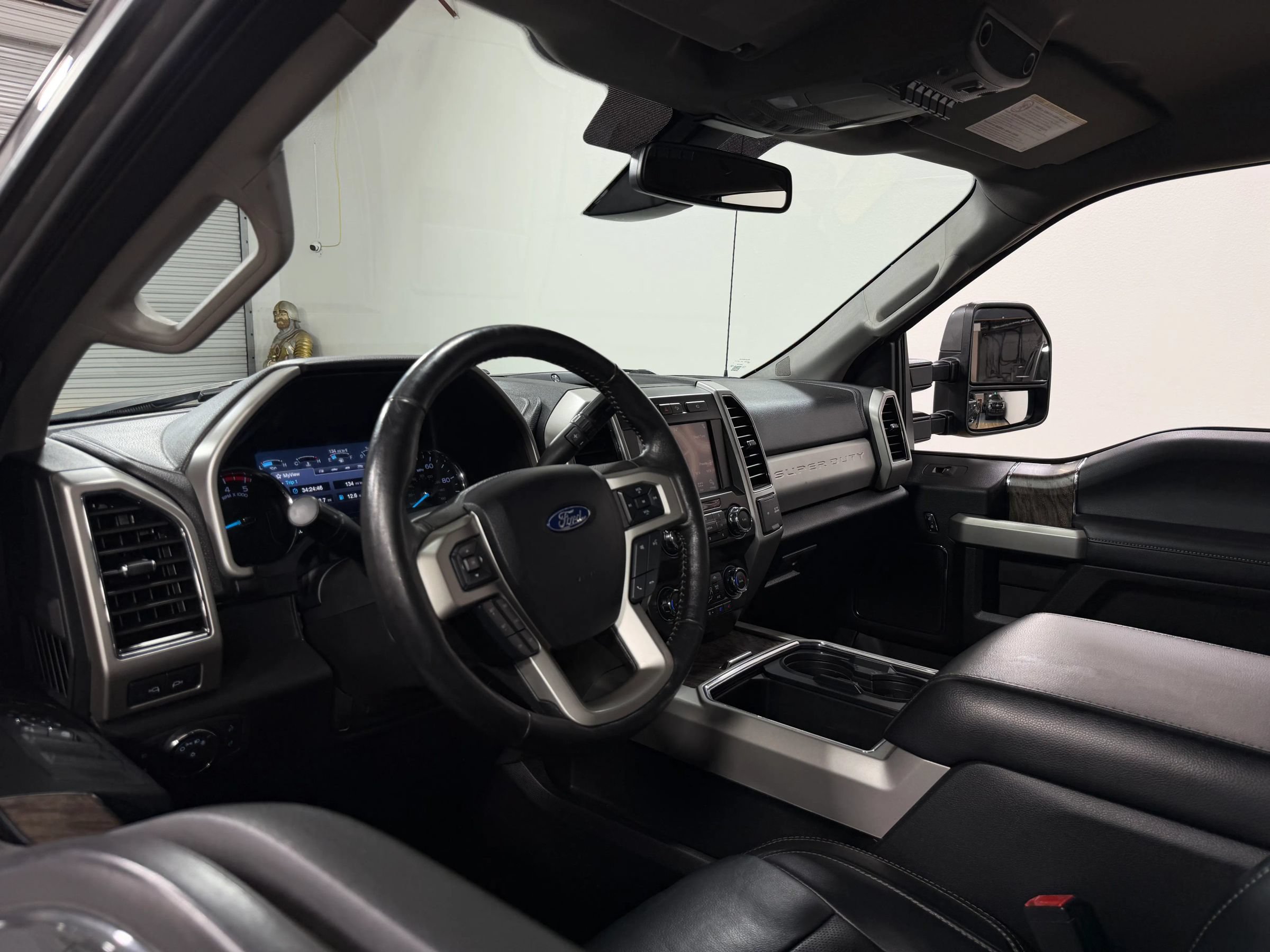 Used 2019 Ford F350 Lariat w/ Lariat Ultimate Package AWD/4WD image 14