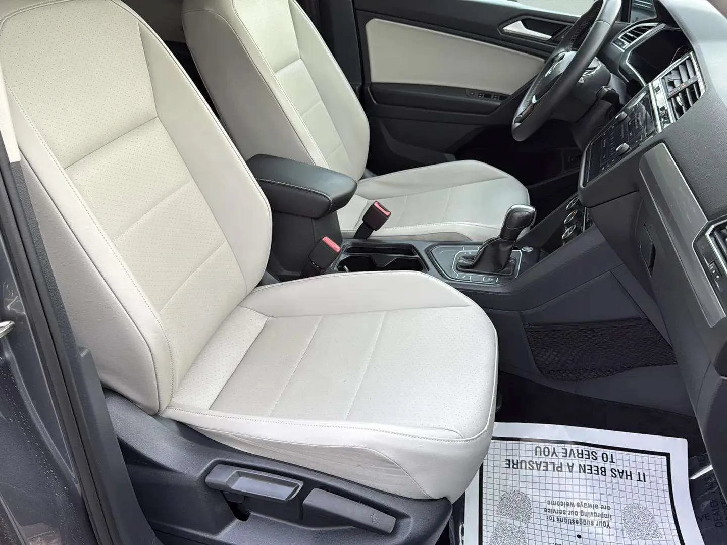 Used 2021 Volkswagen Tiguan SEL FWD image 26