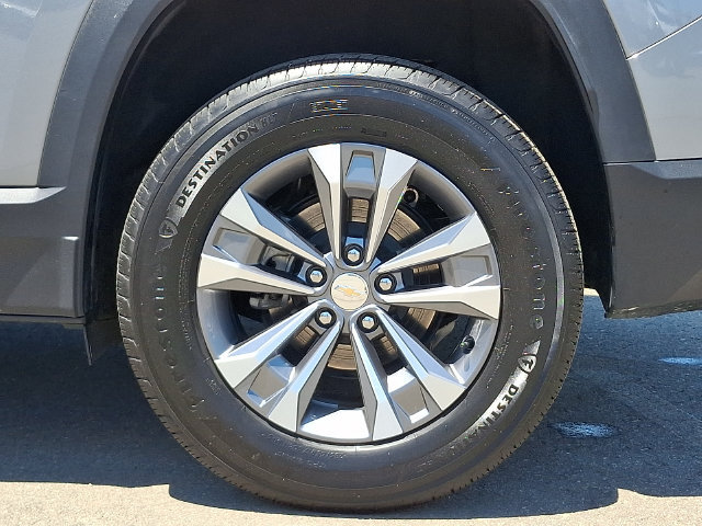 Used 2025 Chevrolet Equinox LT FWD image 8