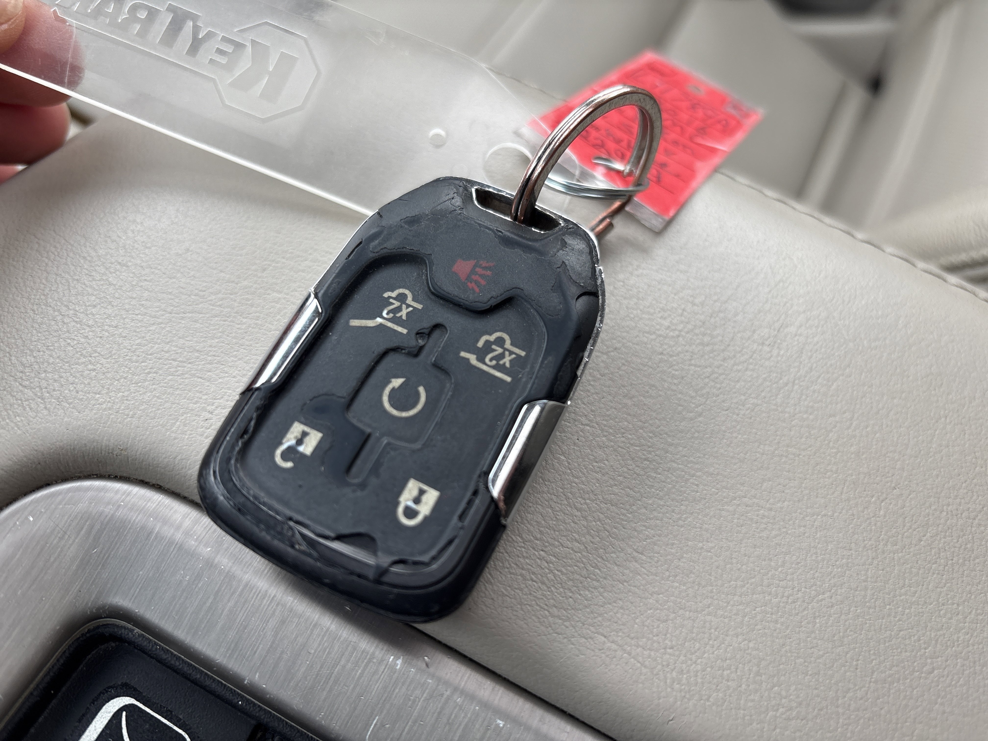 Used 2016 GMC Yukon Denali w/ Open Road Package image 31