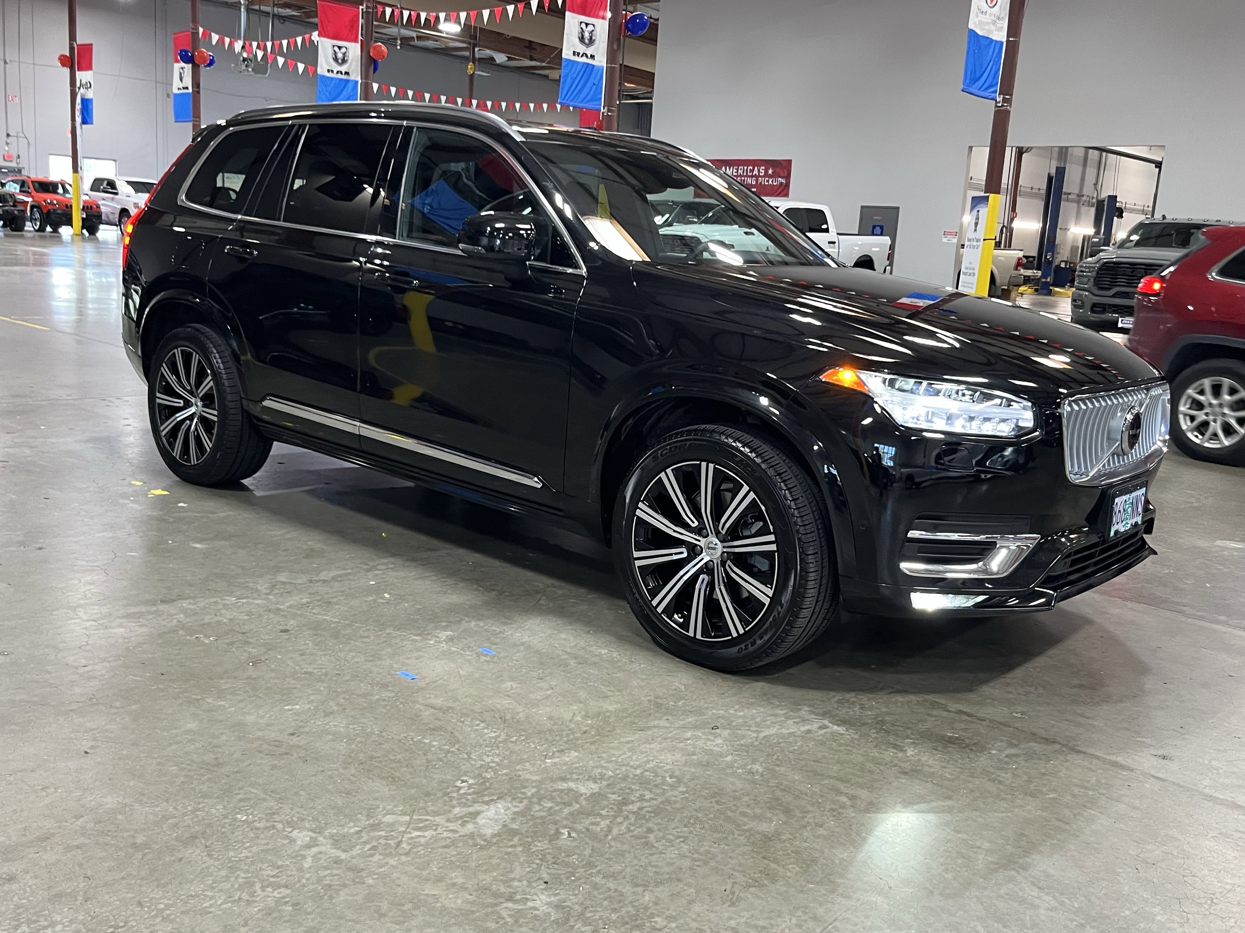 Used 2024 Volvo XC90 B6 Plus AWD/4WD image 7