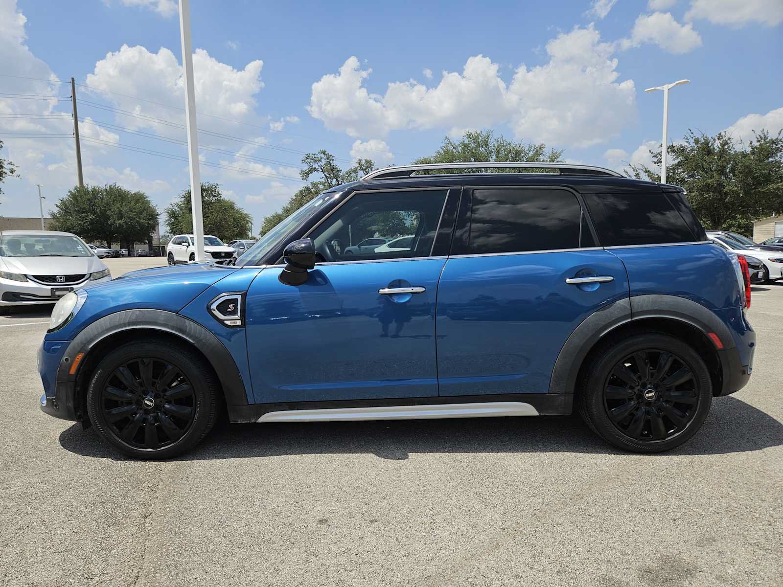 Used 2019 MINI Cooper Countryman S FWD image 4