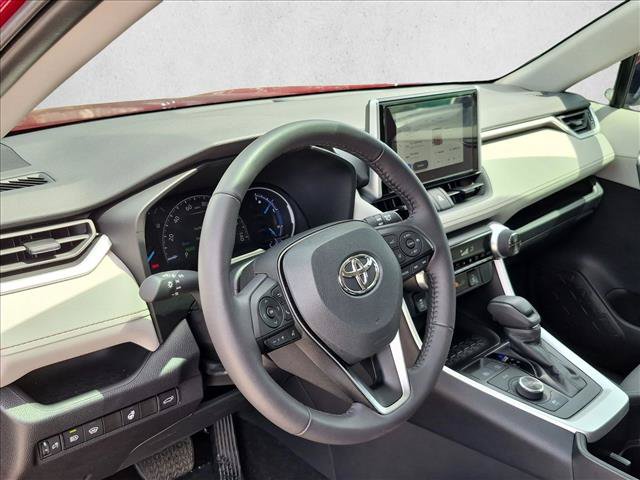 Used 2024 Toyota RAV4 XLE w/ Convenience Package AWD/4WD image 10