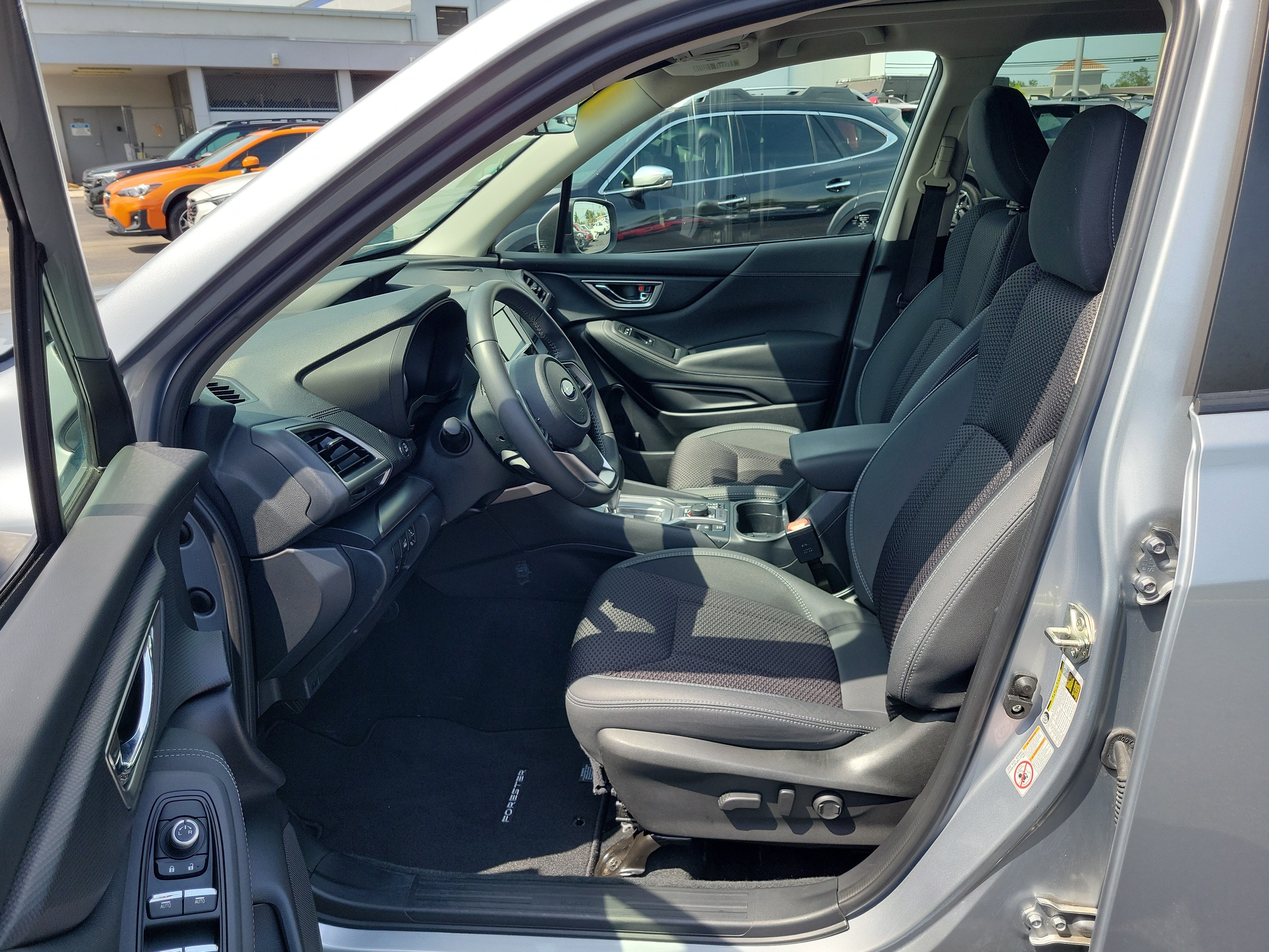 Used 2020 Subaru Forester Premium AWD/4WD image 20