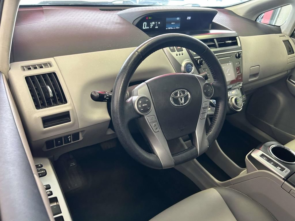 Used 2016 Toyota Prius V Four FWD image 14