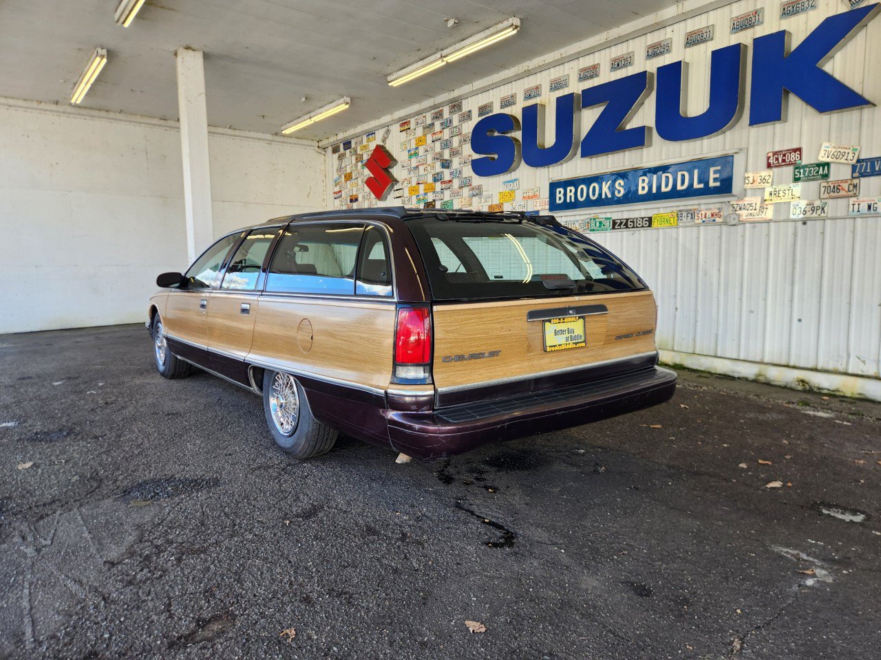 Used 1995 Chevrolet Caprice Classic RWD image 9